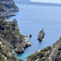 Sugiton Trek: Unveiling Marseille's Coastal 
