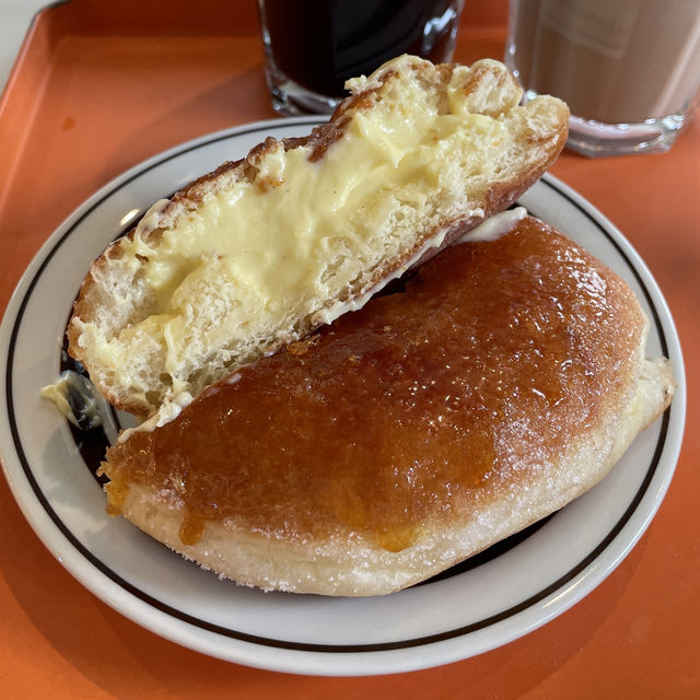 도넛이 맛있는 분당 대형 감성카페, 도넛드로잉
