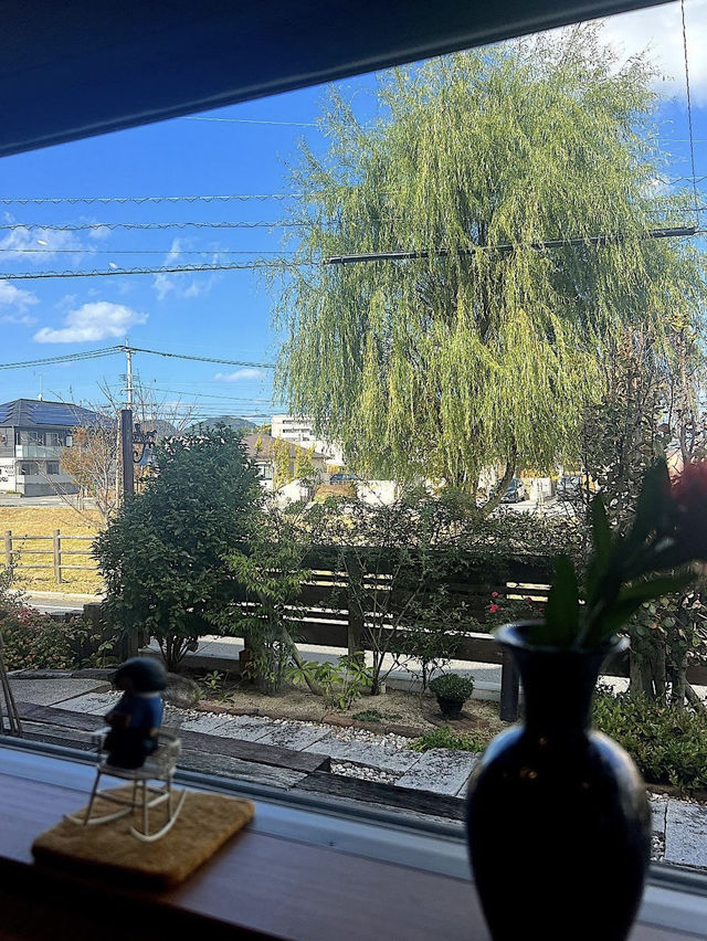 【福岡ランチ】パンとおにぎり🥖🍙どっちも一緒に食べられるランチが嬉しい♡