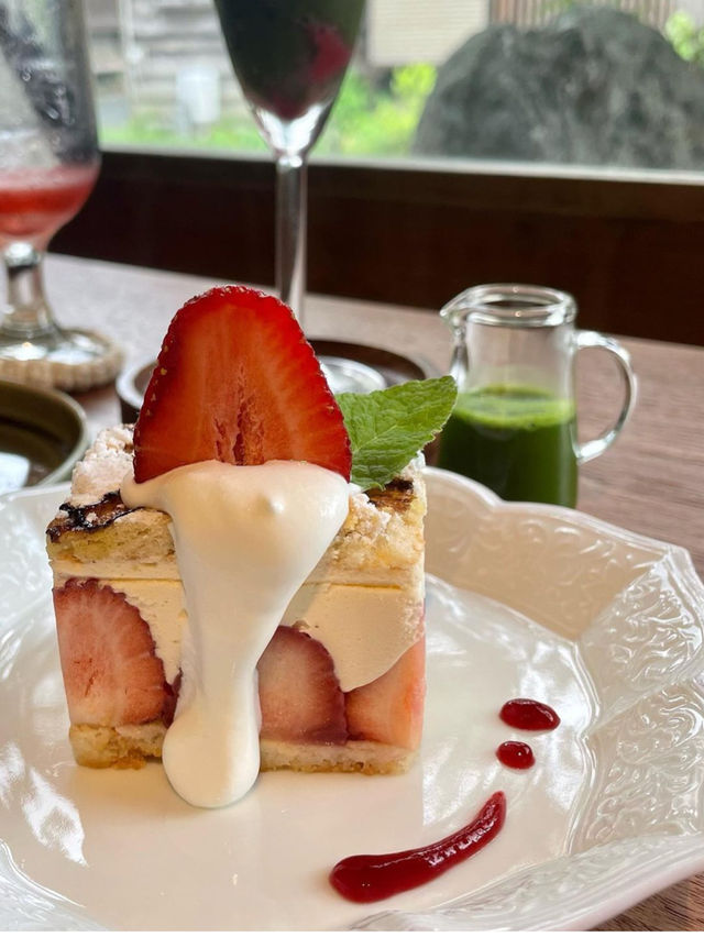 【福岡カフェ】緑に囲まれた癒しカフェ