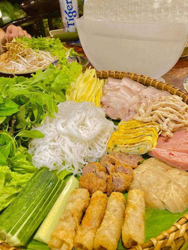【ベトナム飯】ニャチャンでぶらり立ち寄る名店