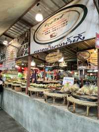 ตลาดน้ำบางน้ำผึ้ง บางกระเจ้า