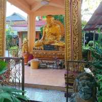 Wat Mongkol Wararam