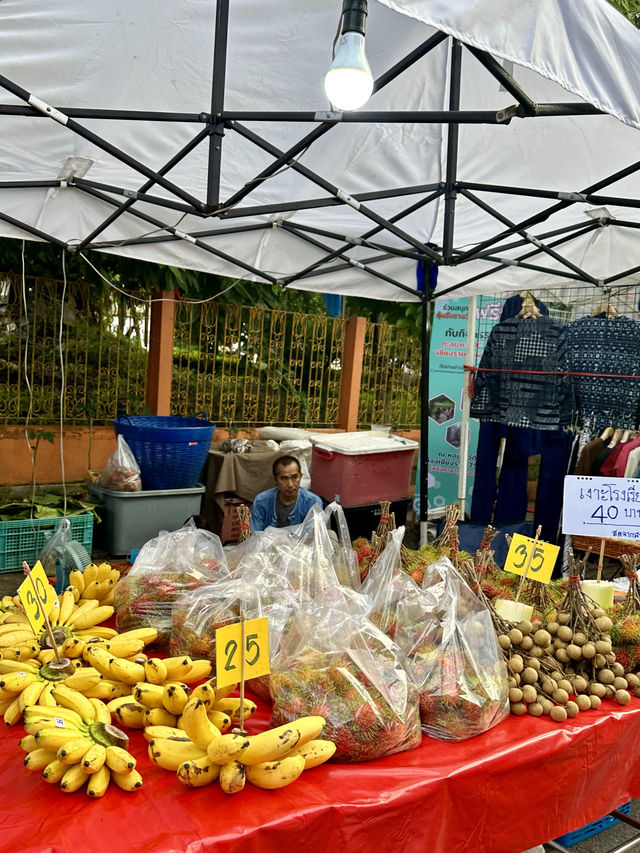 ทุกวันเสาร์เรามีนัด🚶‍♂️ถนนคนเดิน@กาดเจียงฮายรำลึก