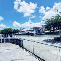 Singapore Colorful Rainbow 🌈 Clarke Quay Building 