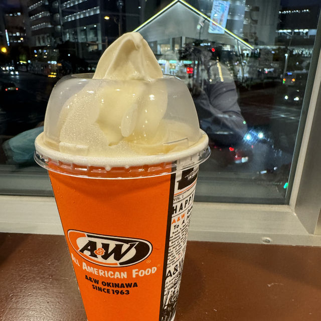 Discovering Okinawa’s Culinary Delights at A&W cafe