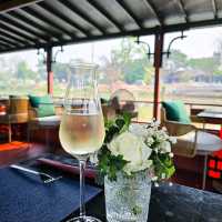 ล่องเรือดื่ม Afternoon tea. ที่เชียงใหม่