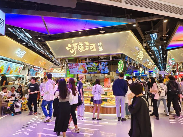 「前海一方城」Food Court：¥2自助麻辣燙，適合8月遊玩