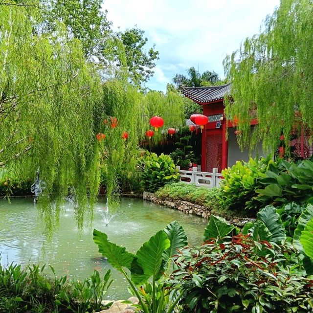 Find Your Zen at Putrajaya's China-Malaysia Friendship Garden