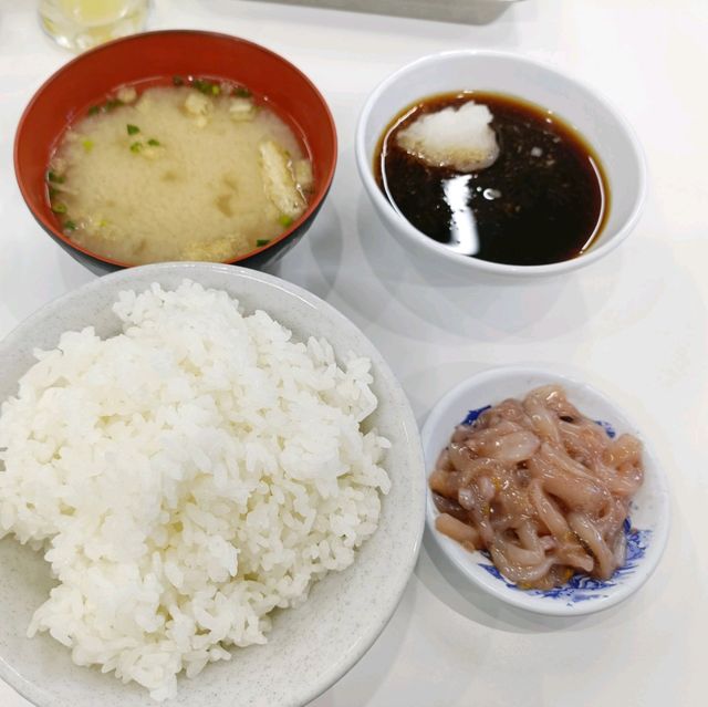 福岡✨絶品すぎる出来立て天ぷらとイカの塩辛✨