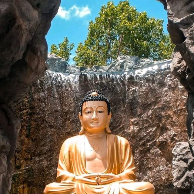 หลวงพ่อโตมหายาน🙏🏼วัดหลักสี่ราษฎร์สโมสร