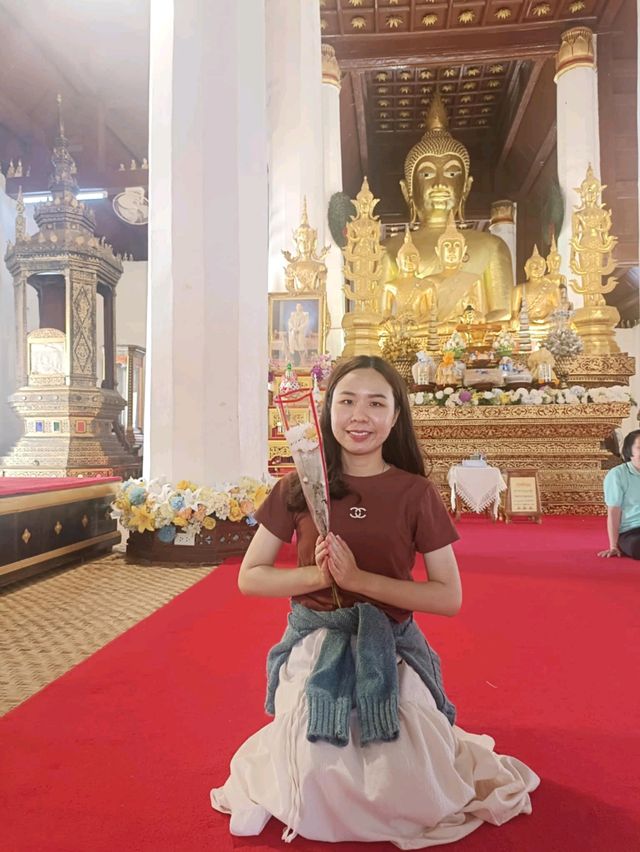 วัดพระธาตุแช่แห้ง