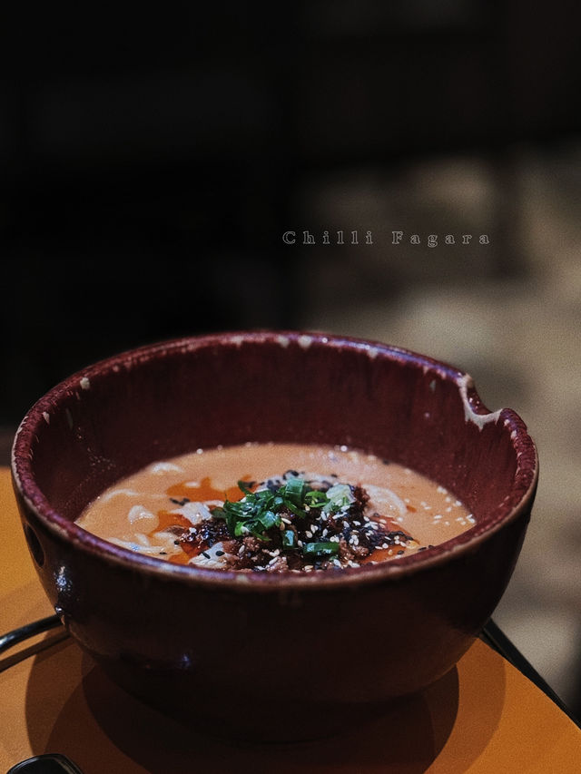 🇭🇰| 中環 - 🌶精緻川味・深藏半山中的米芝蓮餐廳💫