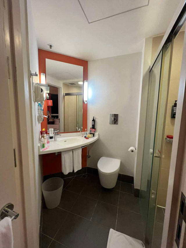 Ibis Hong Kong Central And Sheung Wan 🇭🇰