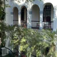 Stepping Back in Time: My Enchanting Stay at Hotel Majapahit Surabaya!
