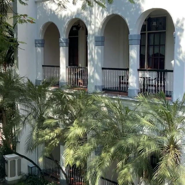 Stepping Back in Time: My Enchanting Stay at Hotel Majapahit Surabaya!