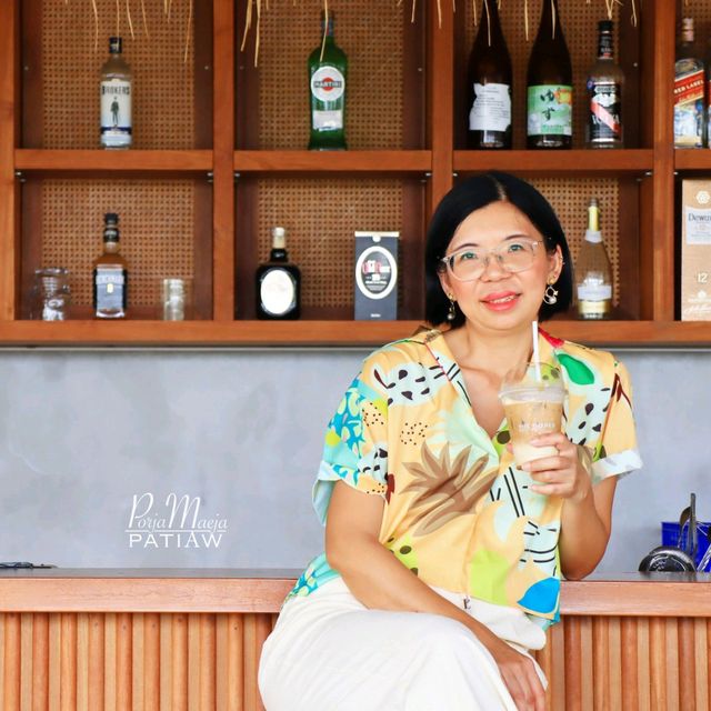 The Dishes Riverside พระสมุทรเจดีย์