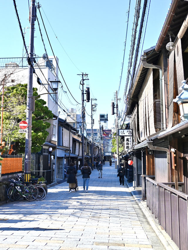 【京都｜祇園】京都らしい町並みを歩きたいなら花見小路通や祇園白川へいってみよう