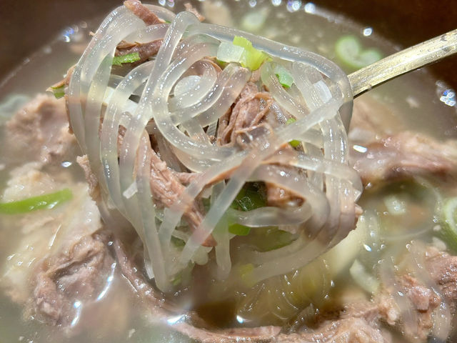 🇰🇷釜山✈️天冷來碗熱騰騰的牛排骨湯강갈비탕