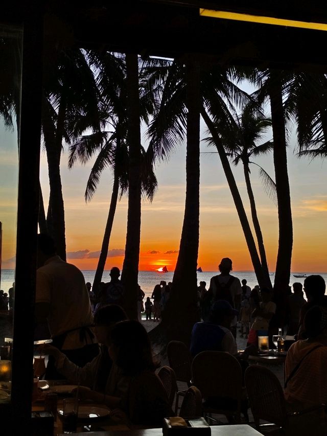 ✨ Sunsets, Shores & Savoring Boracay ✨