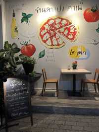 清邁特色意大利美食🇮🇹嘆木燒pizza🍕