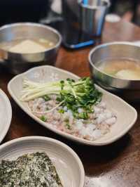 廣藏市場的必比登推薦人氣美食地標 富村生拌牛肉 