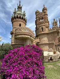 An amazing castle with the ocean view 