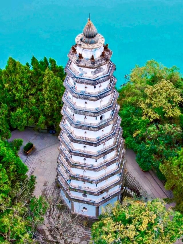 Step Back in Time: Your Ultimate Guide to Langzhong Ancient City!