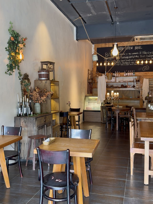 12 Hours of Non-Stop Food and Fun in Johor Bahru