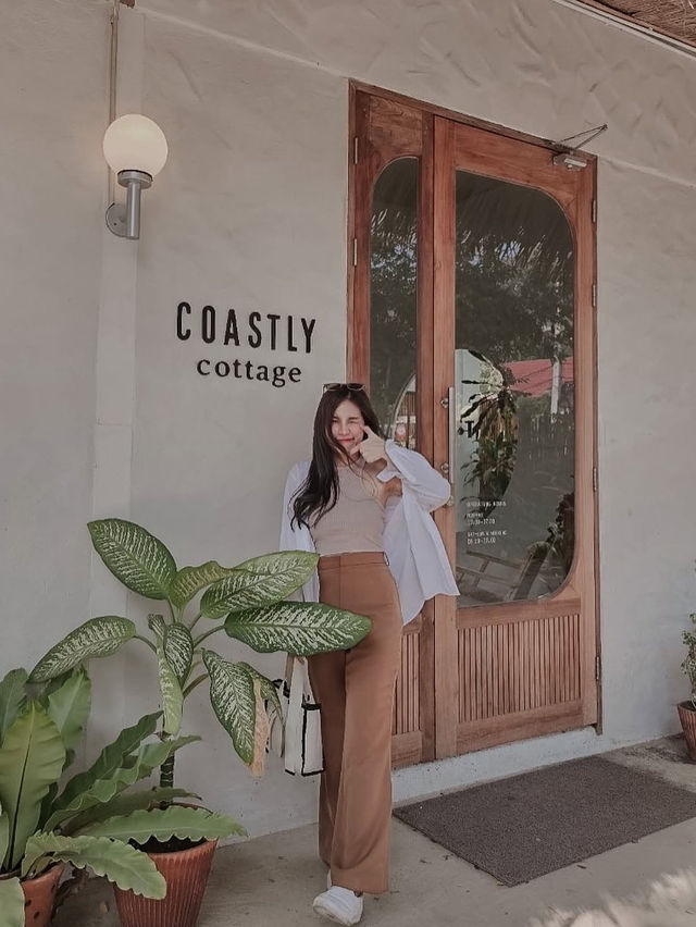Coastly ☕️ คาเฟ่ใกล้แก่งกระจาน 🌿