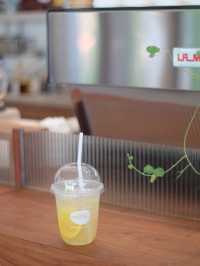 Basic space coffee : คาเฟ่เล็กๆ แต่ดีที่อยุธยา ☕️