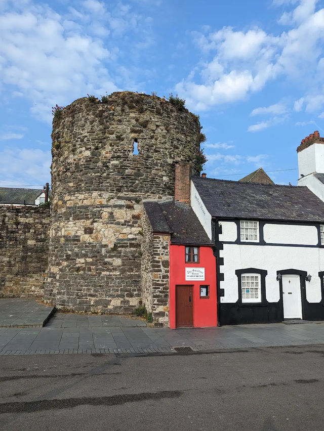 The Smallest House In Great Britain