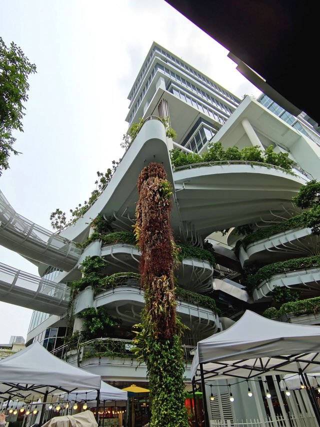 A Chic Culinary Retreat at Marché Thonglor, Bangkok