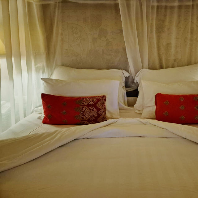 Timeless Paradise at Kamandalu Hotel