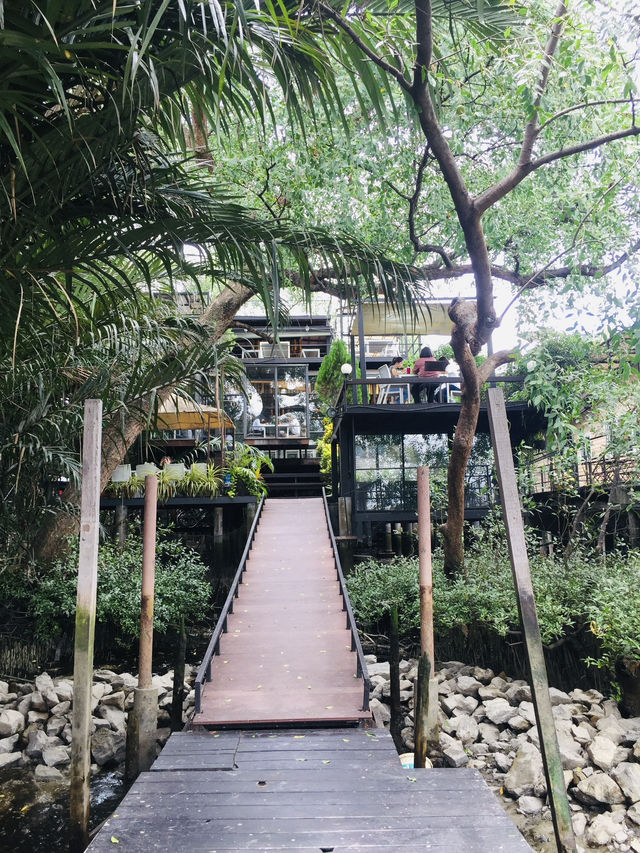 หนีเมืองมาสูดอากาศบริสุทธิ์ที่ Bangkok Tree House