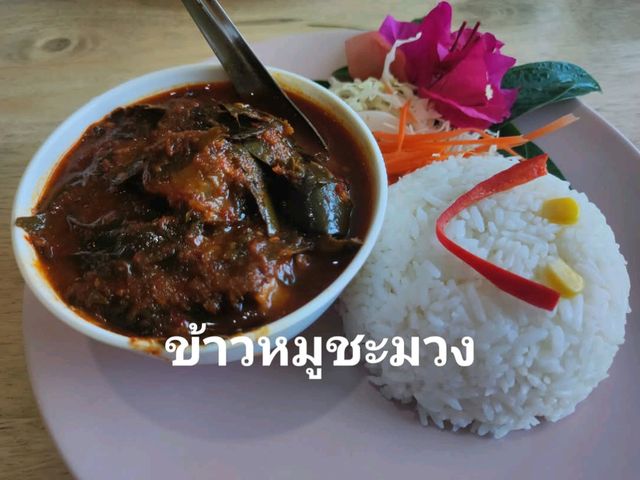 ผัดไทยร้านเด็ด ร้านอาหารดังเมืองระยอง