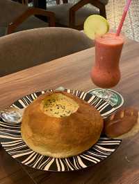 The Loft – Love Lane: a stylish pizzeria and bar
