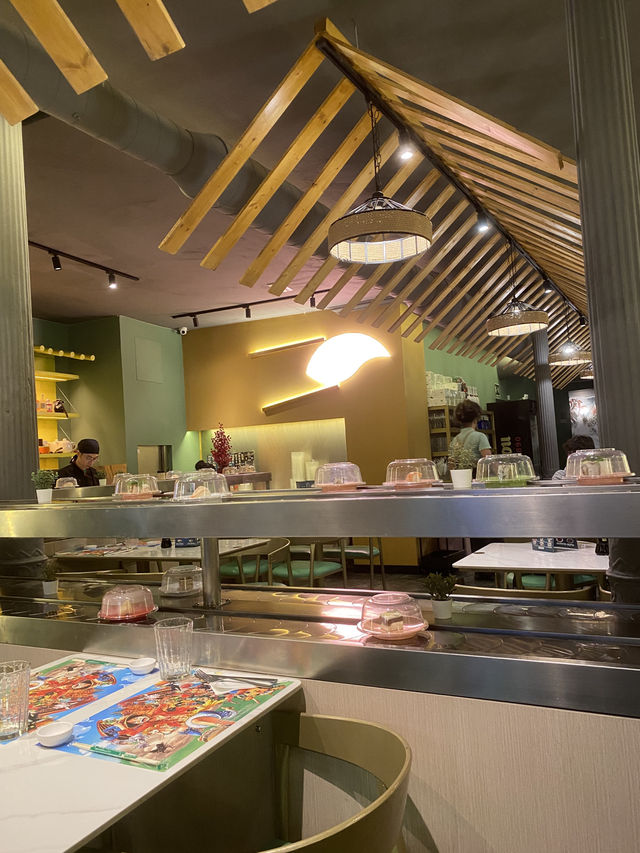 Sushi del Sol บุฟเฟ่ต์ราคาดีกลางเมืองมาดริด