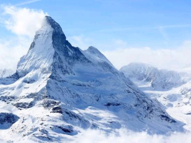 Matterhorn: A must-visit attraction in Switzerland!