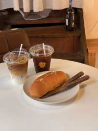 willwhy cafe house 💛 คาเฟ่ย่านตลาดหนองดอก จ.ลำพูน
