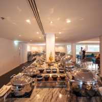 Away Bangkok Riverside Kene