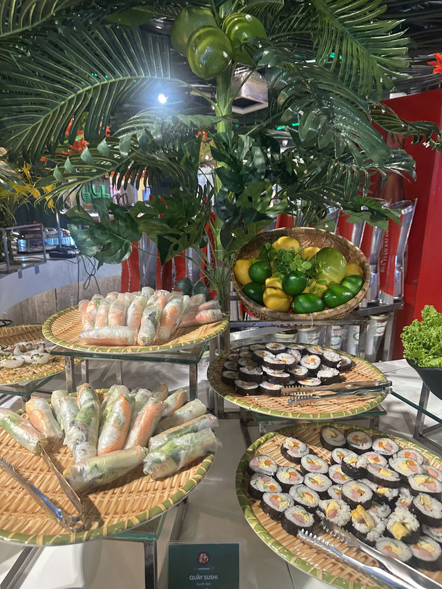 最新！ベトナム🇻🇳ニャチャンで気軽に食べれるシーフードビッフェ