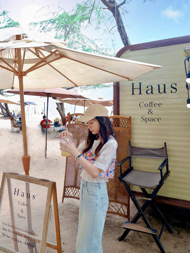 คาเฟ่ริมหาดแสงจันทร์ ฟีลเกาหลี @ระยอง ☕️⛱️