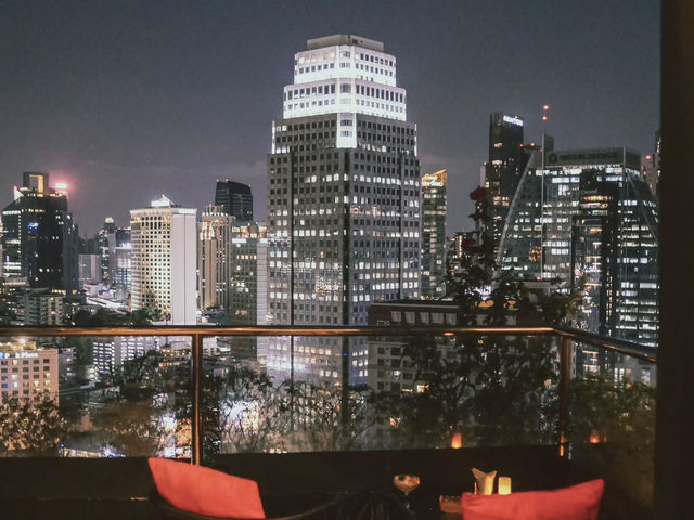 1826 Mixology & Rooftop Bar 