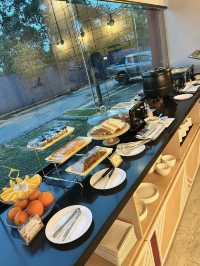 Satisfying Bites at EATS CAFE by BRIX KLIA, Sepang