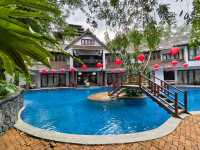 “Tropical Soul in the City: Villa Samaldi’s Secret Garden Retreat”