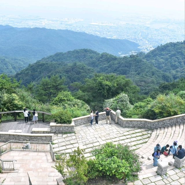 Mount Rokko Is the Move