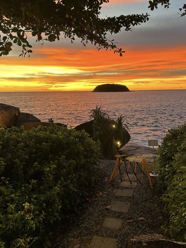 Ultra-Luxury Meets Seaside Sophistication at Kata Rocks, Phuket