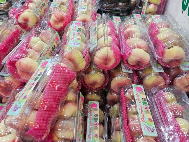 Fresh & Affordable: Cheap Fruits and Veggies at Bedok Town Centre