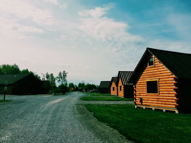 Camping at Niagara Falls : Nature Escape